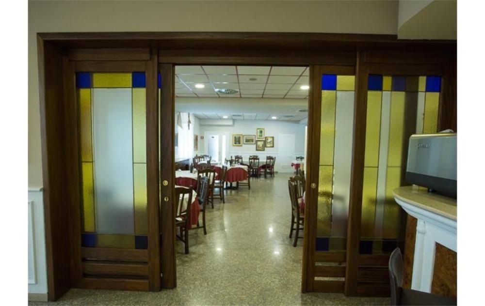 Hotel Vazzana โวลเปียโน ภายนอก รูปภาพ