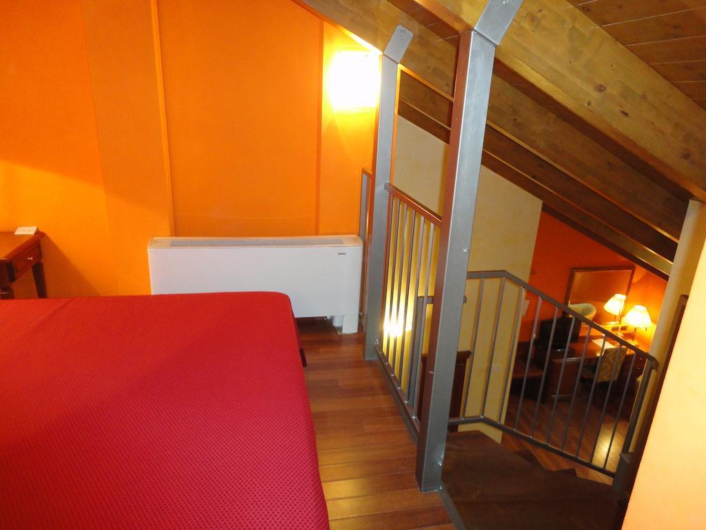 Hotel Vazzana โวลเปียโน ห้อง รูปภาพ