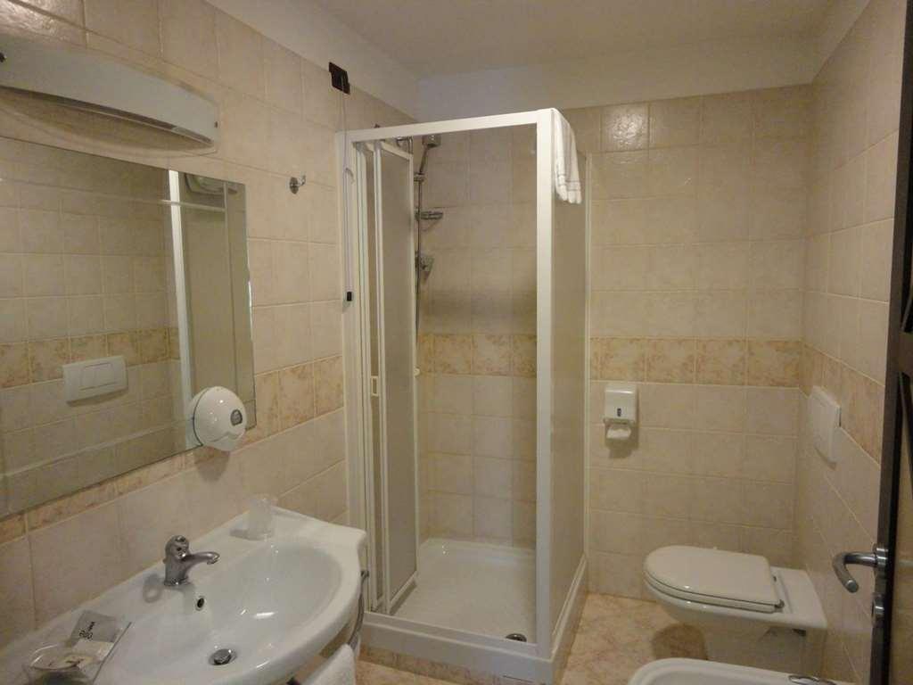 Hotel Vazzana โวลเปียโน ห้อง รูปภาพ